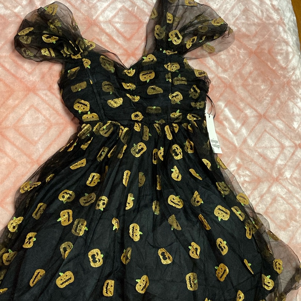 Unique Vintage Babydoll Pumpkin Dress NWT Small